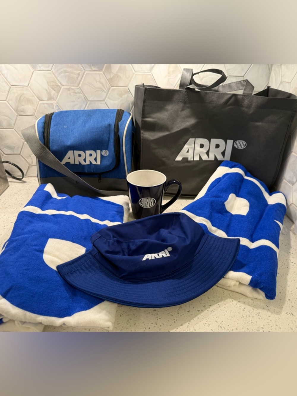 ARRI Renowned Camera Co. Bundle Lunchbag, Beach Towels, Mug, Bucket Hat & Tote